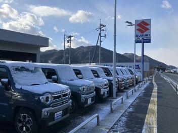 久しぶりの積雪！！！